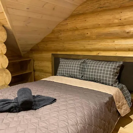 Сasa de vacaciones 4rest Zrub Tukhlya